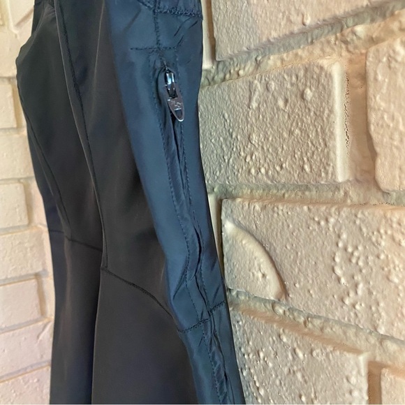 Vintage 1950s Slip Dress Black Lace Eyelet Barbizon Pinup lingerie Size 13 - Picture 4 of 10